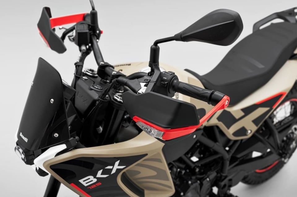 Benelli BKX 125: piccola cilindrata, grandi ambizioni