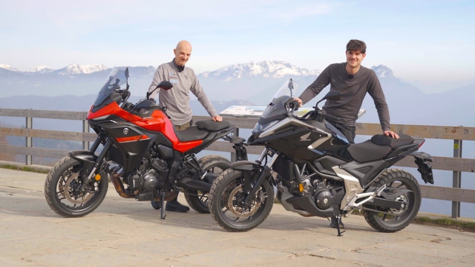 Honda NC750X VS Yamaha Tracer 7 Y-AMT: come vanno davvero le crossover automatiche per tutti