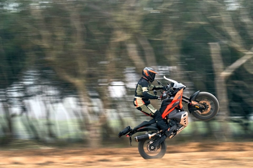 Primo Pieno KTM 790 Adventure: a questo prezzo fa paura