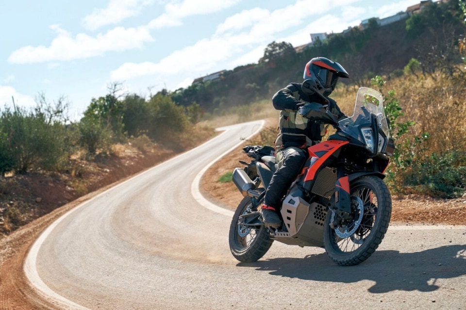 Primo Pieno KTM 790 Adventure: a questo prezzo fa paura
