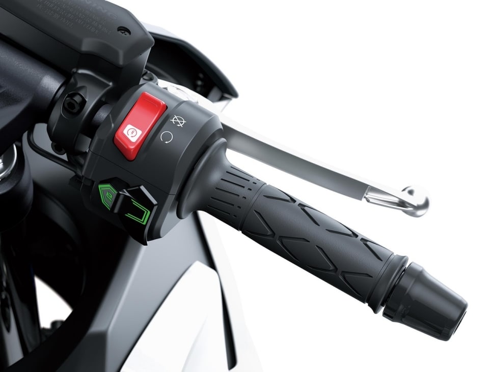 Kawasaki Ninja 7 Hybrid: il futuro è presente