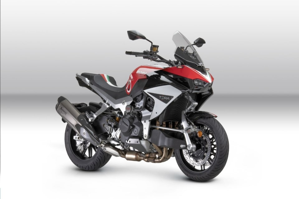 Bimota TERA: la moto "impossibile" da 200 CV che funziona davvero (e bene)