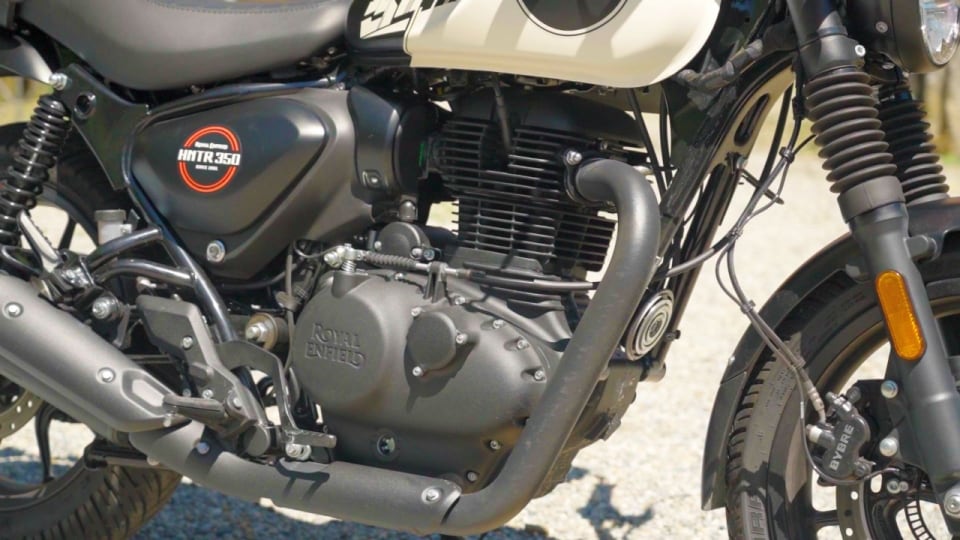 BSA Bantam 350 VS Royal Enfield HNTR 350: piccole, sportive e indiane