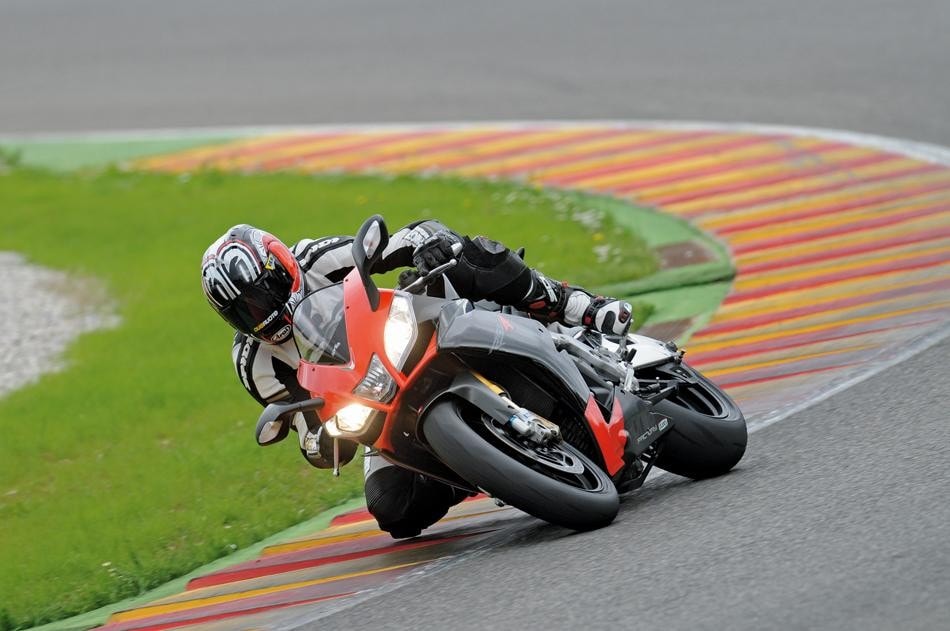 Aprilia RSV 4 Factory