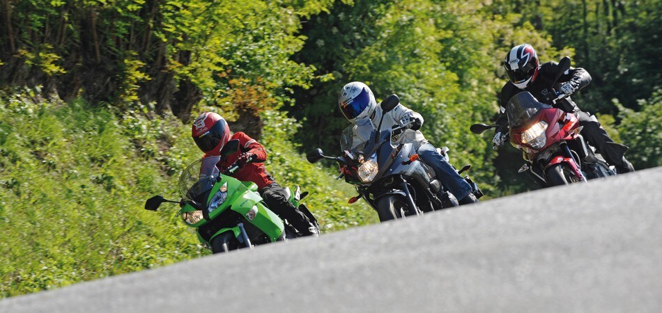 Aprilia SL Shiver 750 GT Abs, Yamaha XJ6 Diversion, Kawasaki ER 6F 