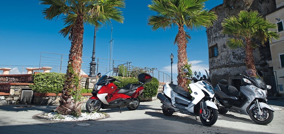 Aprilia Tuono 1000 V4 R APRC