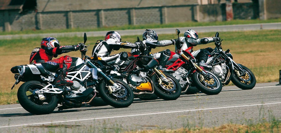 Benelli Century 1130 Racer , Bimota DB 6 Delirio 1000 , Moto Morini Corsaro 1200 , MV Agusta Brutale 910 R