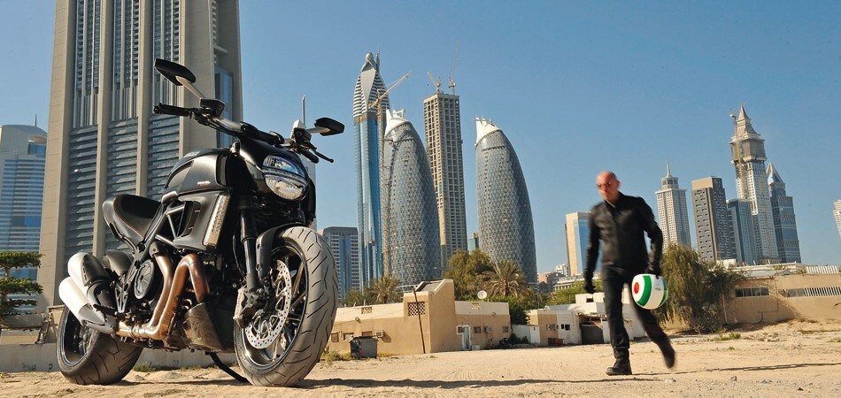 Ducati Diavel Carbon ABS