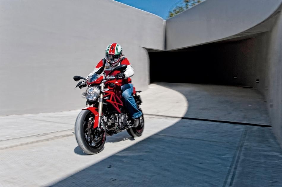 Ducati Monster 1100 Evo ABS