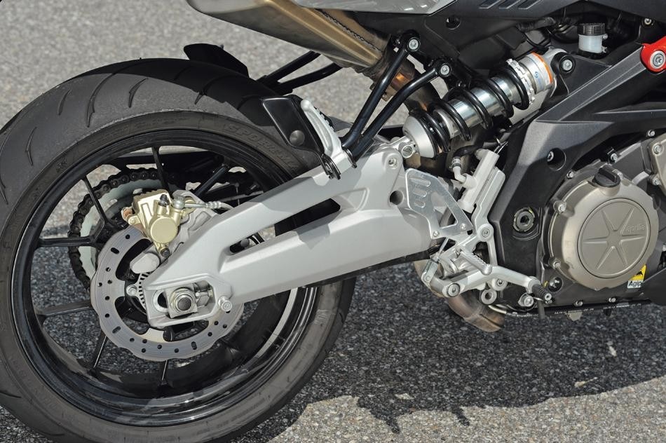 Ducati Monster 796+ ABS, Aprilia SL Shiver 750 Abs, Yamaha FZ8 