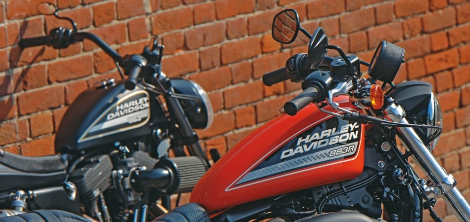 Harley-Davidson 883 R Sportster 