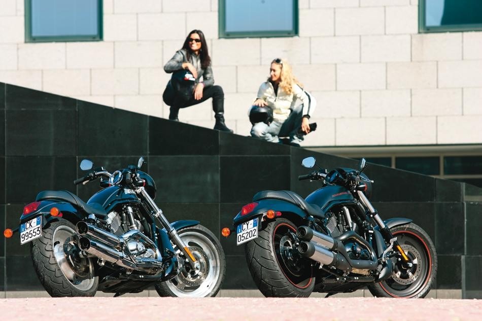 Harley-Davidson V-Rod VRSCD Night Rod, Harley-Davidson V-Rod VRSCDX Night Rod Special