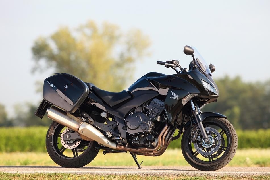 Honda CBF 1000 ST, Triumph Sprint GT ABS, Suzuki GSX 1250 FA Traveller