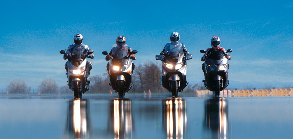 Honda Forza EX, Peugeot Elystar 151 EFI ABS, Suzuki Burgman 650 Executive, Yamaha T Max ABS