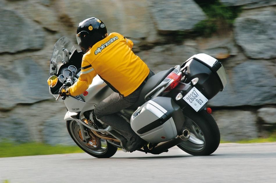 Moto Guzzi Norge 1200 T