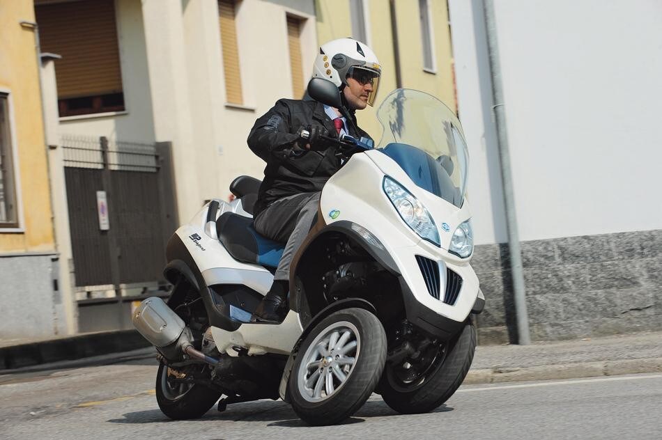 Piaggio MP3 125 Hybrid