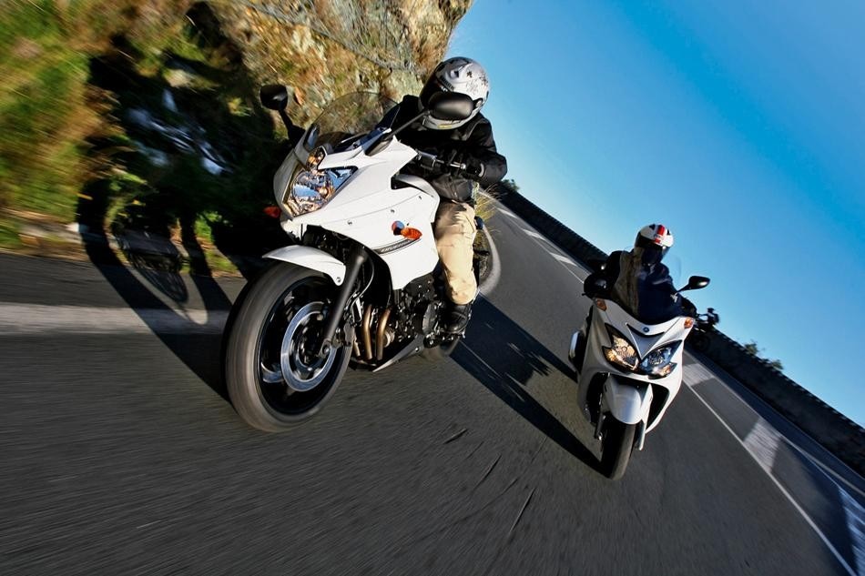 Yamaha XJ 600 Diversion S, Yamaha Majesty 400 ABS