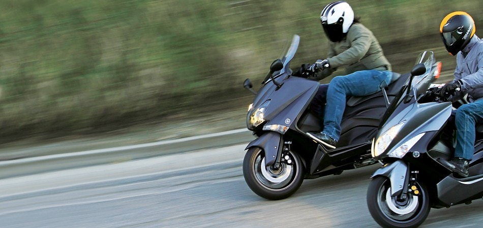 Yamaha T Max 500  i.e. , Yamaha T Max 530 