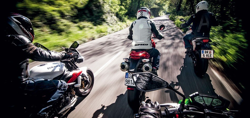 Ducati Monster 796+ 20° Anniversary ABS, Kawasaki Z 800 , KTM 690 Duke R, Triumph Street Triple R
