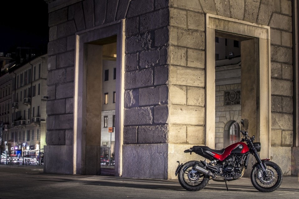 Benelli Leoncino Trail: una notte da leoni