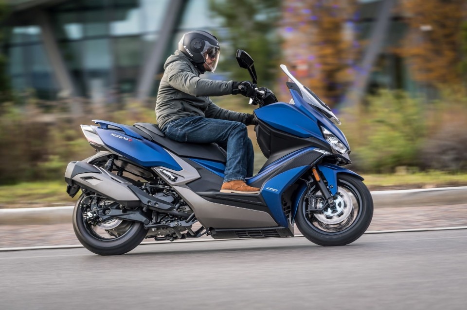 BMW C 400 X vs Kymco Xciting 400i S: middle class