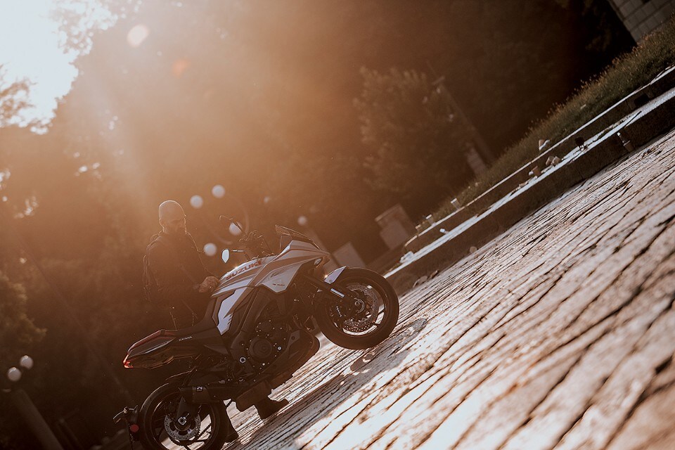 Suzuki Katana Jindachi: dal tramonto all'alba