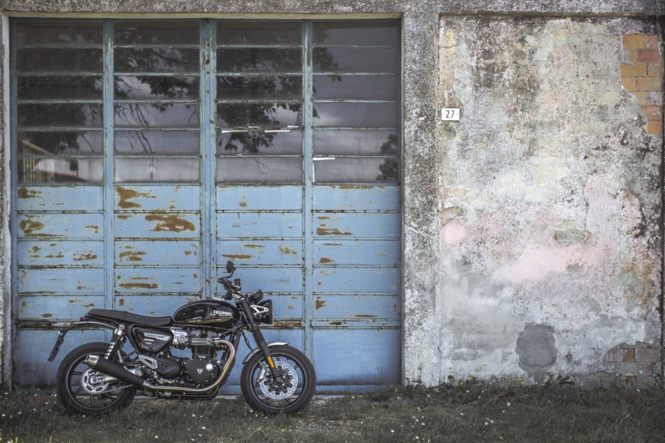 Triumph Speed Twin: polvere da sparo