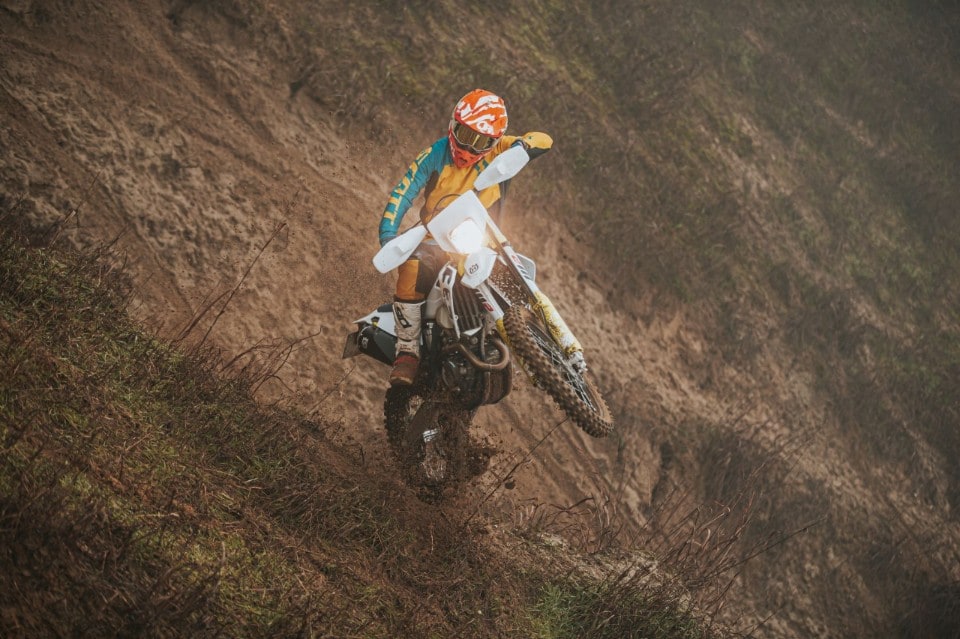 Enduro 250 4T: la comparativa Honda - Husqvarna - KTM