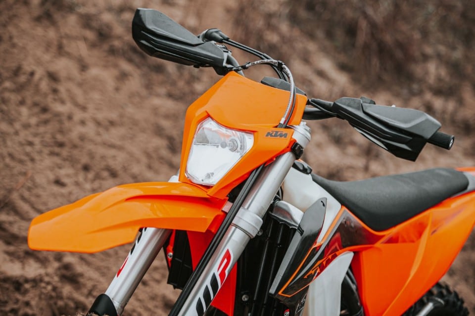 Enduro 250 4T: la comparativa Honda - Husqvarna - KTM