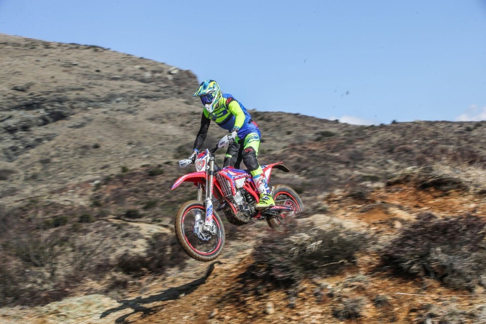 Enduro 450: quattro per quattroemmezzo