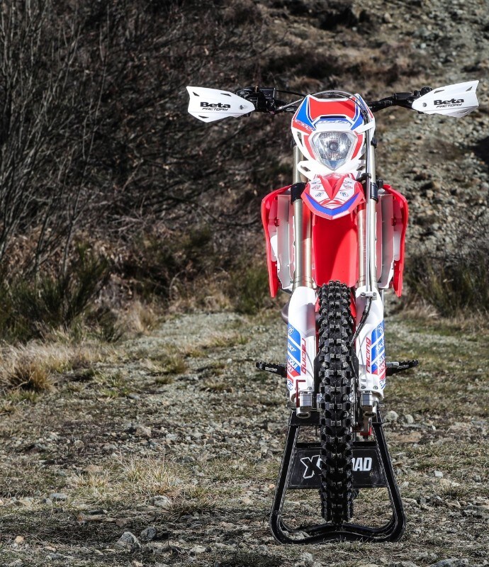 Enduro 450: quattro per quattroemmezzo