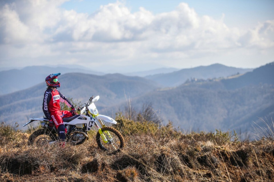 Enduro 450: quattro per quattroemmezzo