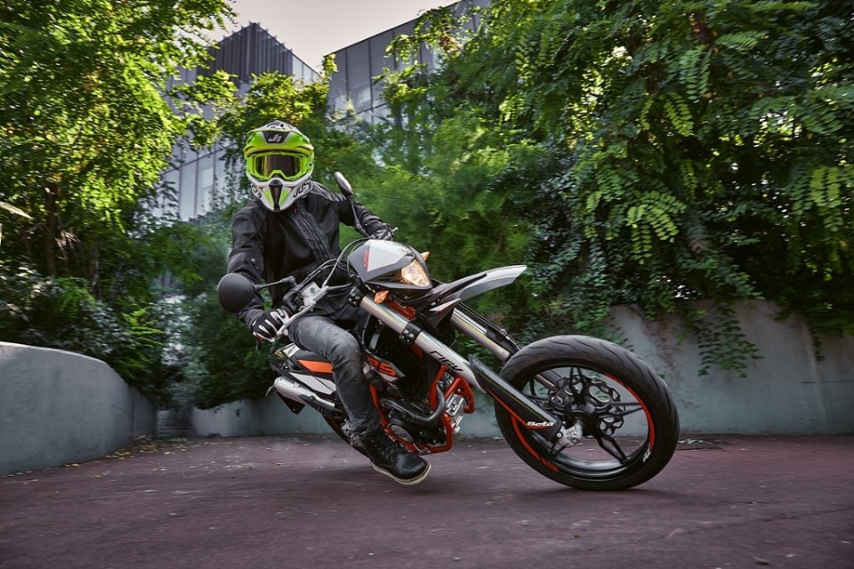Comparativa Motard 125 4T, professione ragazzo