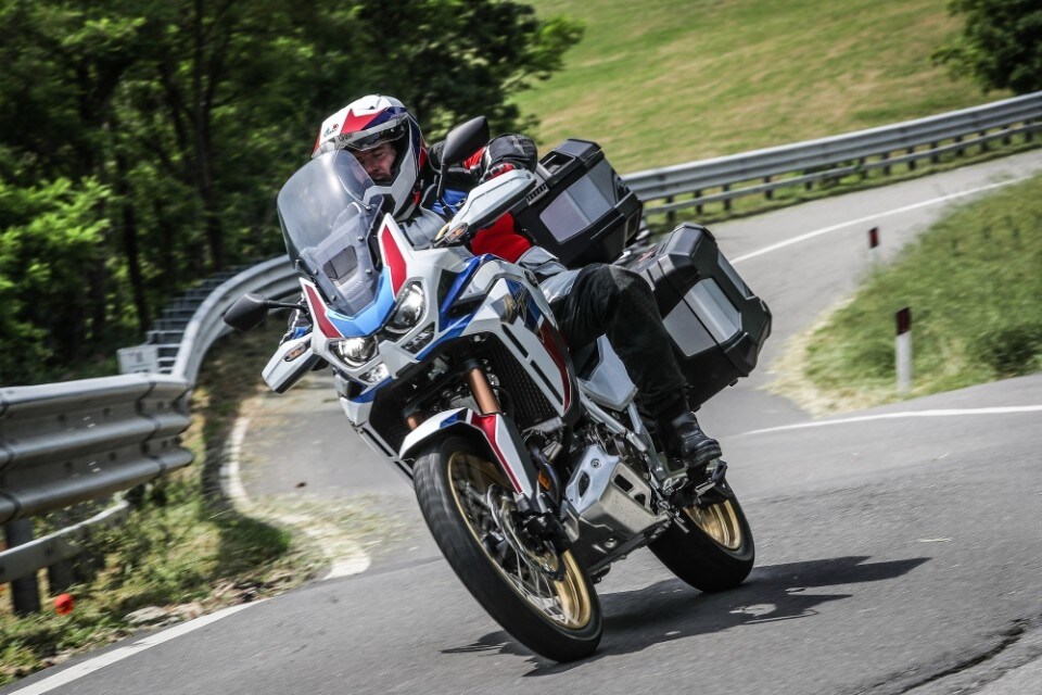 Comparativa Granturismo GT: BMW R 1250 GS Adventure vs Ducati Multistrada 1260 S Grand Tour vs Honda Africa Twin Adventure Sports