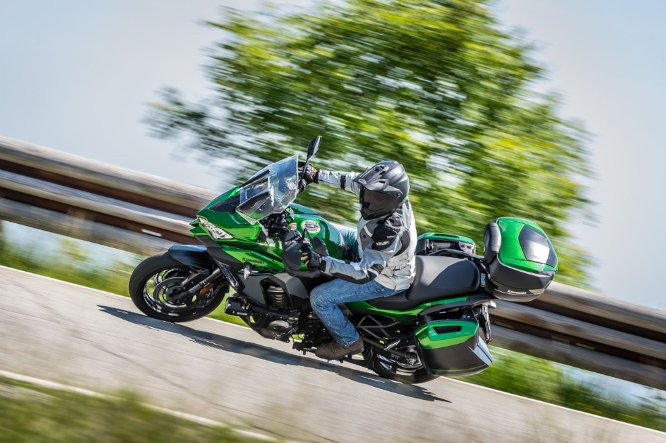 Ducati Multistrada 950 S - Kawasaki Versys SE Gran Tourer: fun touring