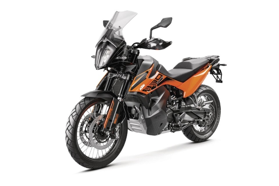 BMW F850GS Adventure, Honda Africa Twin 1100, KTM 890 Adventure: le viaggiatrici col pedigree