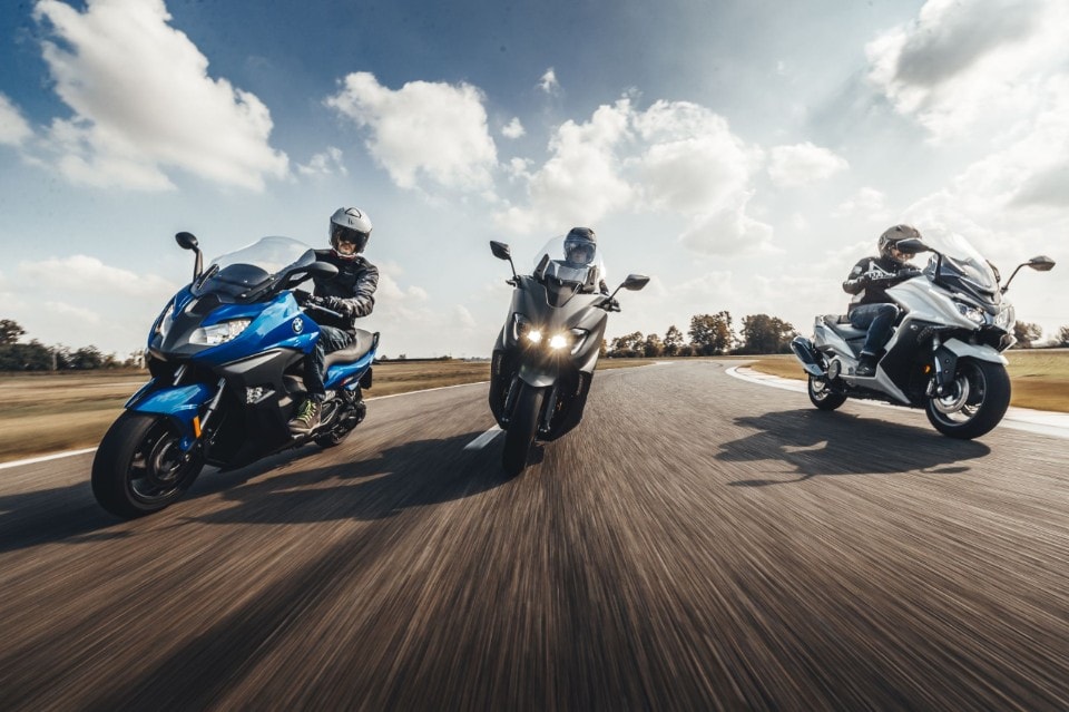 BMW C 650 Sport, Kymco AK 550, Yamaha TMAX 560 Tech Max: over the TOP!