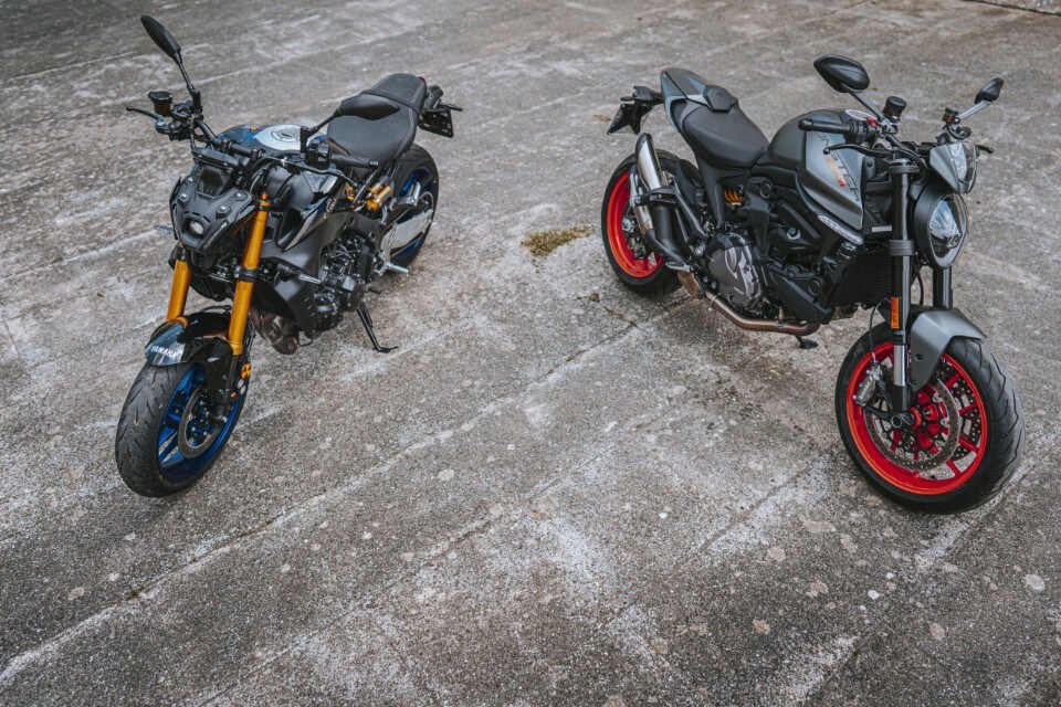 Ducati Monster, Yamaha MT-09 SP: compagne di giochi