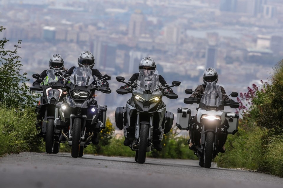  In vetta al mondo: comparativa maxienduro