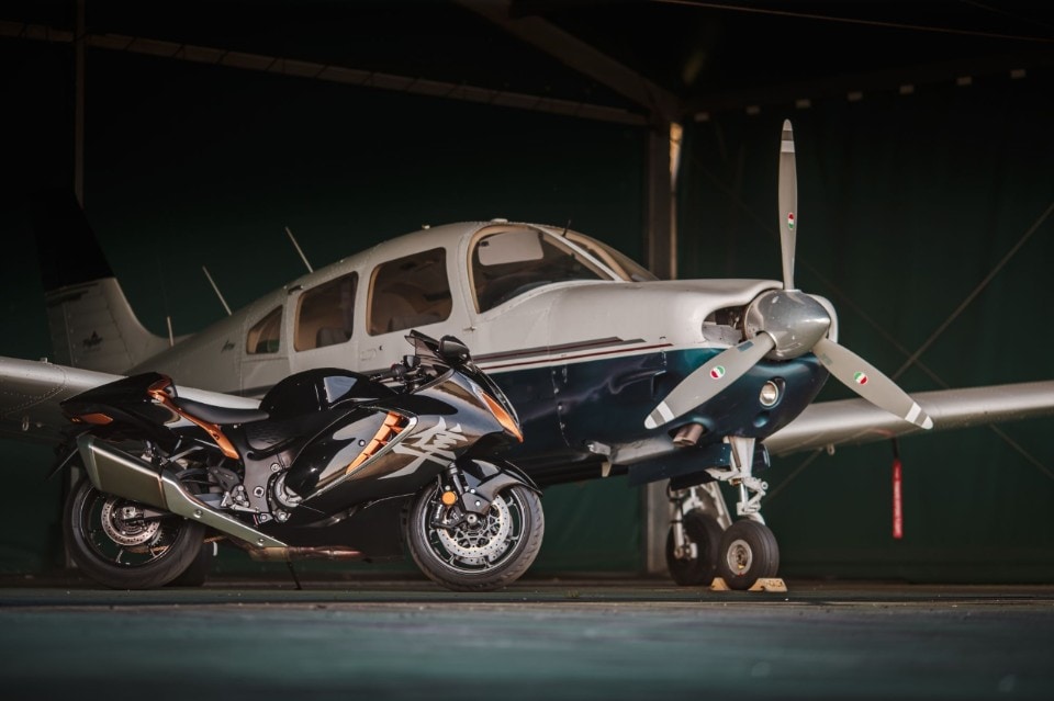 Suzuki Hayabusa: 300 km/h e non sentirli!