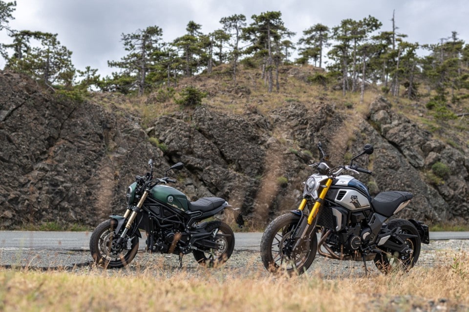Benelli Leoncino 800 VS CFMOTO 700CL-X Heritage: prova a prendermi!