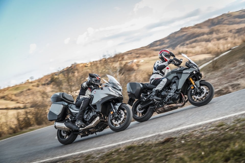 Honda NT1100 DCT VS Yamaha Tracer 9 GT: viaggiatori cercasi