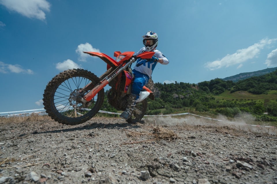 KTM EXC 2024, la prova: l’enduro del futuro
