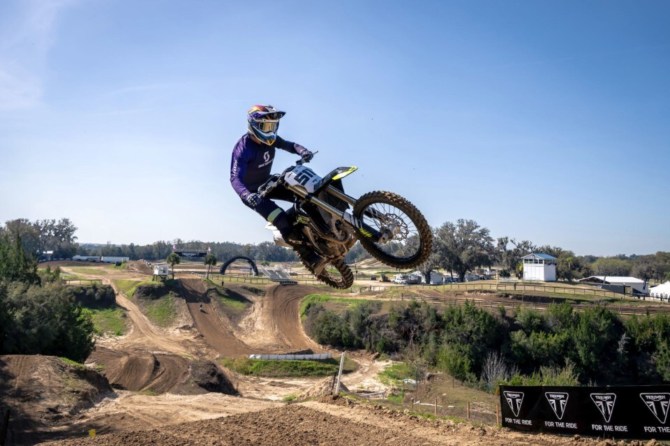 Prova Triumph TF 250-X, rookie of the year!