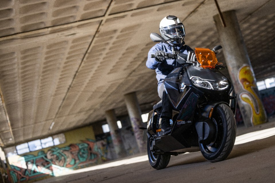 Trova il tuo stile sulle due ruote con le proposte BMW Motorrad