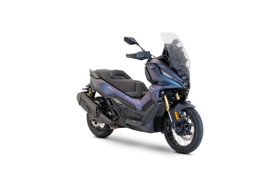 Voge SR450X: lo scooter adventure che alza l’asticella