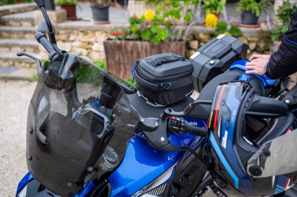 Wunderlich CLICK BAG: il bagaglio smart da serbatoio