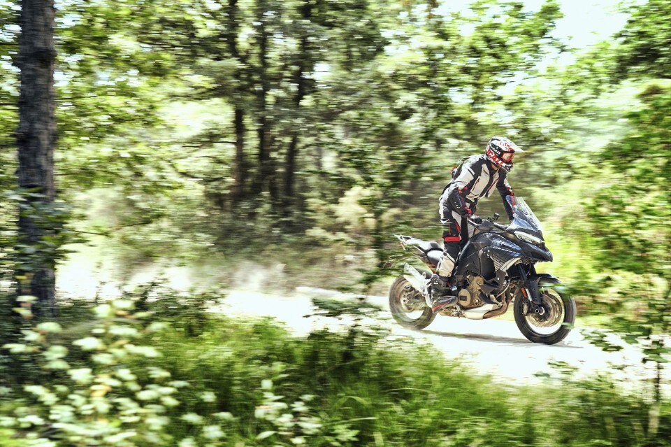 Multistrada. Si chiamerà V4 o 1.158?