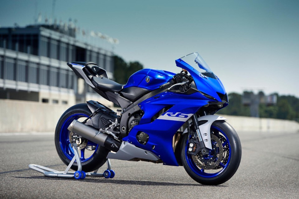 Yamaha R6 Race: pronta per gareggiare