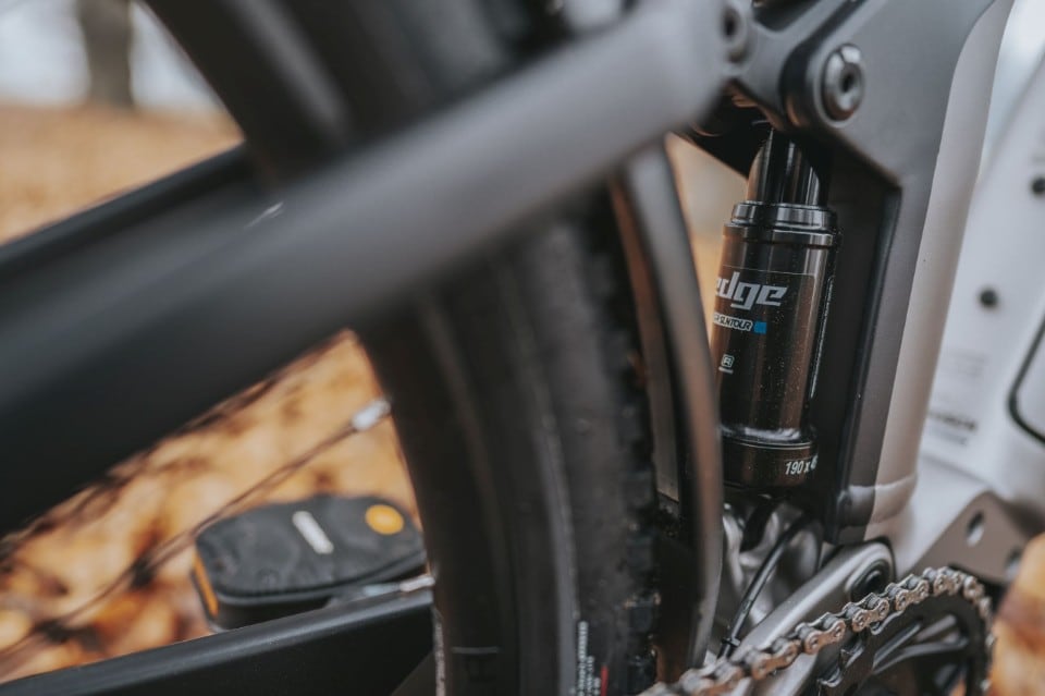 Trek Powerfly FS 4 Equipped: DUE in una!